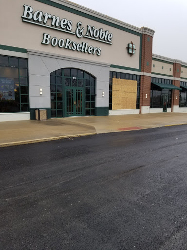 Book Store «Barnes & Noble», reviews and photos, 65 E Marketview Dr, Champaign, IL 61820, USA