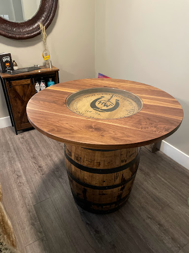 Rustic Furniture Store «Fantastic Mr. Finds Custom Reclaimed Industrial Furniture», reviews and photos, 1346 Fort Union Blvd, Cottonwood Heights, UT 84121, USA