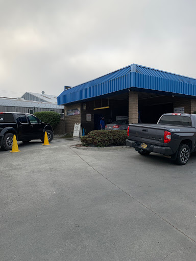 Car Wash «Carriage Car Wash», reviews and photos, 1441 Broadway St, Eureka, CA 95501, USA