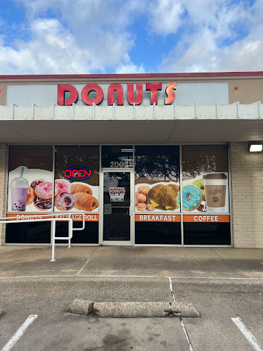 Donut Shop «Donut Shop», reviews and photos, 982 N Garden Ridge Blvd # 200, Lewisville, TX 75077, USA