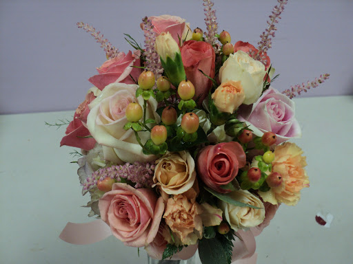 Florist «Flowers World Wide Floral Designs Magellans», reviews and photos, 205 N Frederick Ave, Gaithersburg, MD 20877, USA