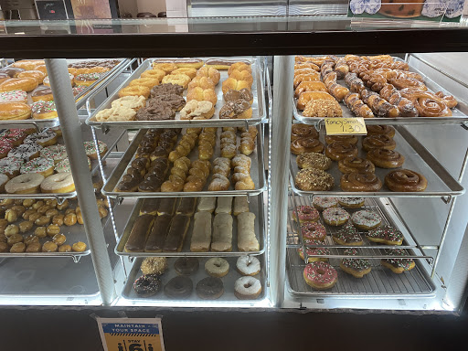 Donut Shop «A M Donuts», reviews and photos, 34 Las Tunas Dr, Arcadia, CA 91007, USA