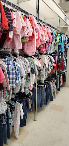 Thrift Store «Lakewood Goodwill», reviews and photos, 6002 Mt Tacoma Dr SW, Tacoma, WA 98499, USA