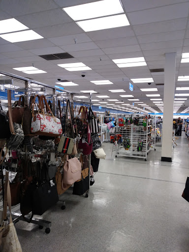 Clothing Store «Ross Dress for Less», reviews and photos, 150 Woodside Plaza, Redwood City, CA 94061, USA