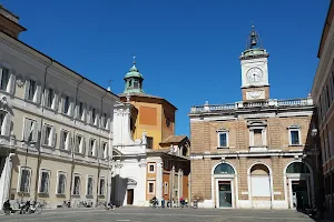 Fontanella Piazza del Popolo image