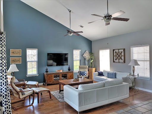 Painter «CertaPro Painters of NE San Antonio, TX», reviews and photos, 925 Landa St, New Braunfels, TX 78130, USA