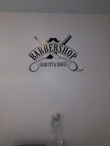 Barber Shop «Norwalk Barber Shop», reviews and photos, 13315 San Antonio Dr, Norwalk, CA 90650, USA