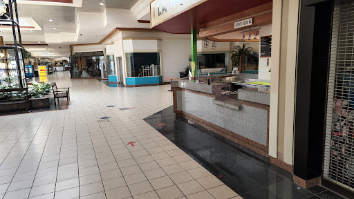 Shopping Mall «County Fair Fashion Mall», reviews and photos, 1264 E Gibson Rd E-500, Woodland, CA 95776, USA