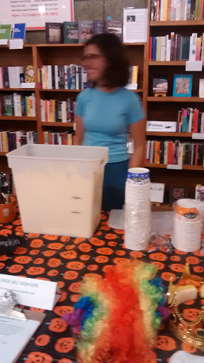 Book Store «Malvern Books», reviews and photos, 613 W 29th St, Austin, TX 78705, USA