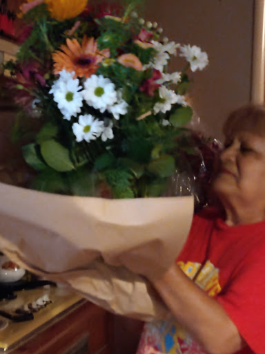 Florist «Fleur De Lis Artistry In Flowers», reviews and photos, 720 S Weymouth Ave, San Pedro, CA 90732, USA