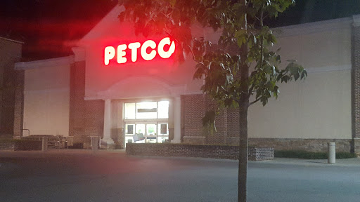 Pet Supply Store «Petco Animal Supplies», reviews and photos, 169 Brooklawn St, Farragut, TN 37934, USA
