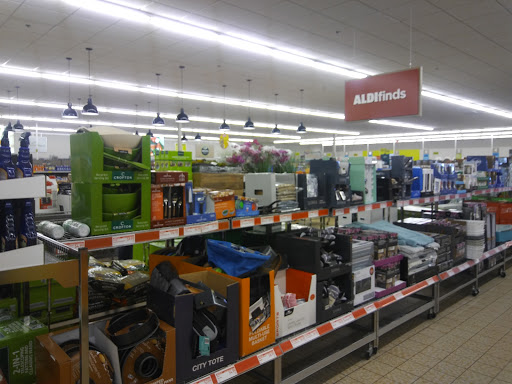 Supermarket «ALDI», reviews and photos, 256 2nd St S, Waite Park, MN 56387, USA