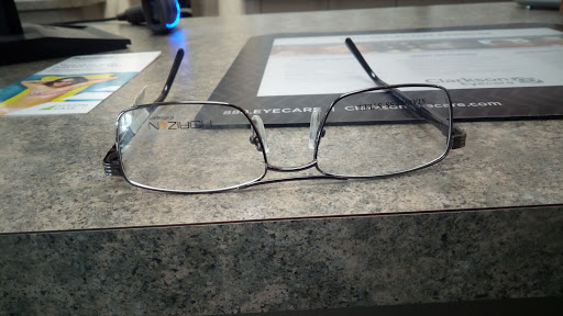 Optometrist «Clarkson Eyecare - Jennings», reviews and photos, 8031 W Florissant Ave, Jennings, MO 63136, USA