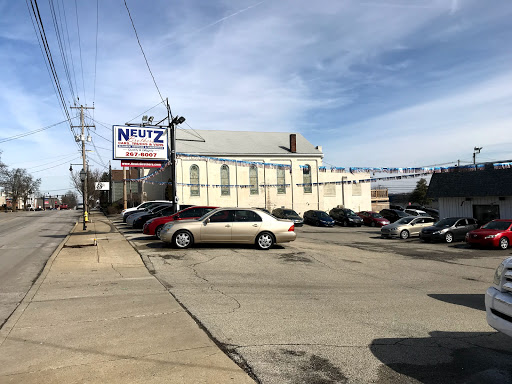 Used Car Dealer «Neutz Brothers Cars,Trucks & Vans», reviews and photos, 10404 Watterson Trail, Jeffersontown, KY 40299, USA