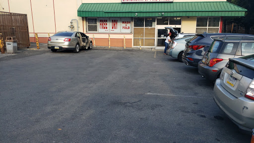 Laundromat «Laundromat of Pine Street LLC», reviews and photos, 309 S 48th St, Philadelphia, PA 19143, USA