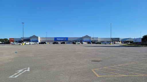 Department Store «Walmart Supercenter», reviews and photos, 1381 S Main St, Boerne, TX 78006, USA