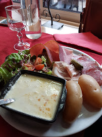 Raclette du Restaurant français Le Bessoi à Besse-et-Saint-Anastaise - n°15