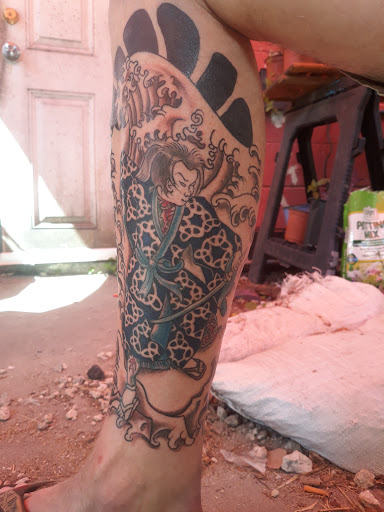 Tattoo Shop «Blue Moon Tattoo Co.», reviews and photos, 567 Eau Gallie Blvd, Melbourne, FL 32935, USA