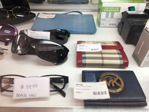 Pawn Shop «International Pawn & Jewelry», reviews and photos, 1725 N Alafaya Trail, Orlando, FL 32826, USA