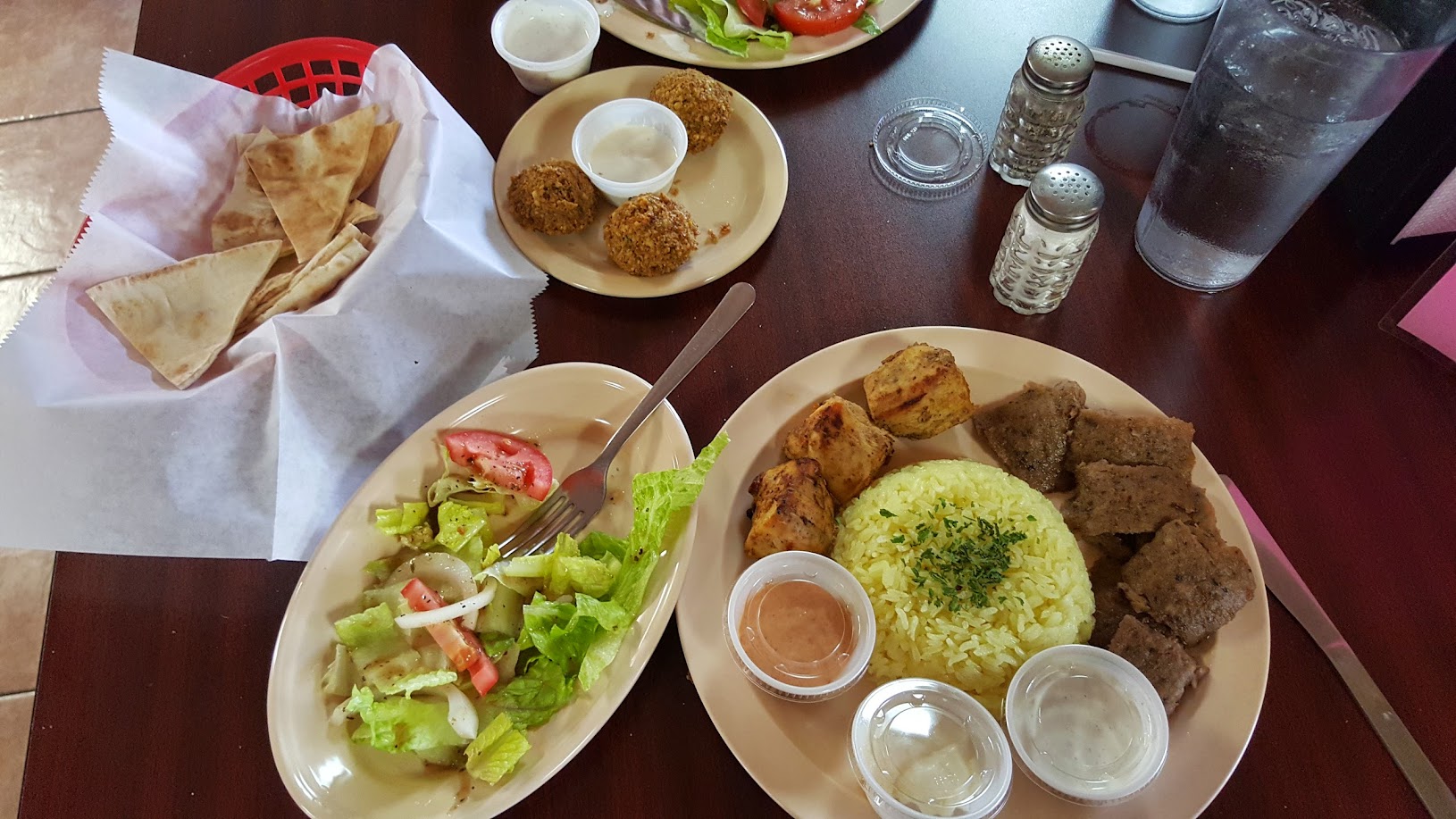 Manara Cafe Authentic Lebanese and Mediterranean Cuisine