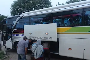Agen Bus Sinar Jaya Islamik Karawaci image