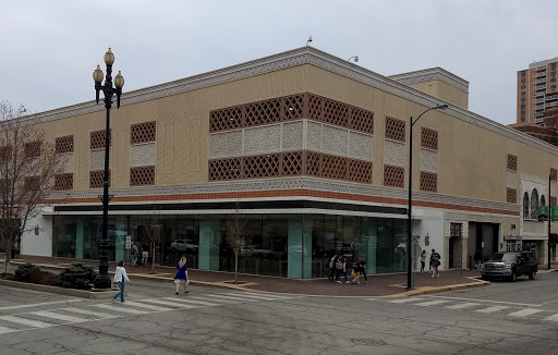 Computer Store «Apple Country Club Plaza», reviews and photos, 227 Nichols Rd, Kansas City, MO 64112, USA