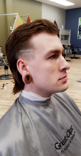 Hair Salon «Great Clips», reviews and photos, 1422 Sparta Center Dr, Sparta, IL 62286, USA