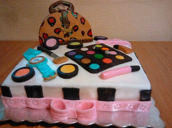 cotiza tortas personalizadas caseras santiago centro con Dm cakes - Ñuñoa