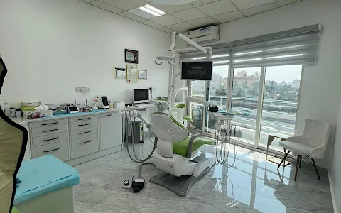 AlNahil Dental Clinic - مركز النهيل للأسنان image