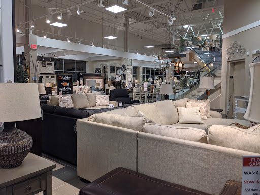Furniture Store «Ashley HomeStore», reviews and photos, 2350 Central Park Ave, Yonkers, NY 10710, USA