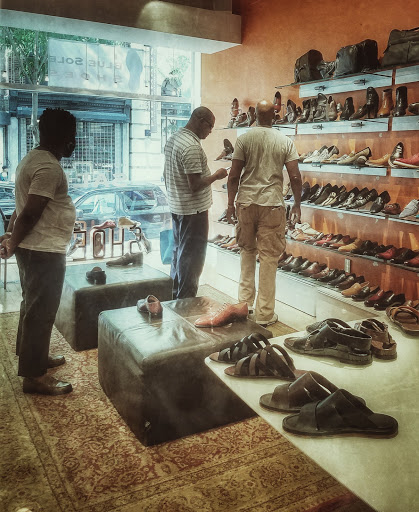 Shoe Store «Blue Sole Shoes», reviews and photos, 1805 Chestnut St # 1, Philadelphia, PA 19103, USA