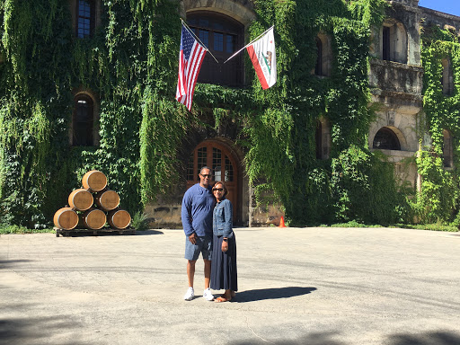 CINNAMONS WINE TOURS image