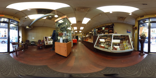 Tobacco Shop «Tobacco Shop LLC», reviews and photos, 89 Pratt St, Hartford, CT 06103, USA