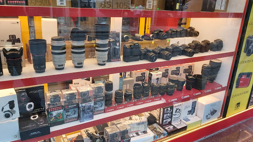 Camera shops in Istanbul
