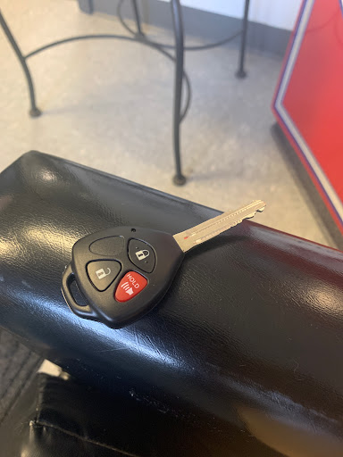 Locksmith «Car Key King», reviews and photos, 24 Wolcott Rd, Levittown, NY 11756, USA