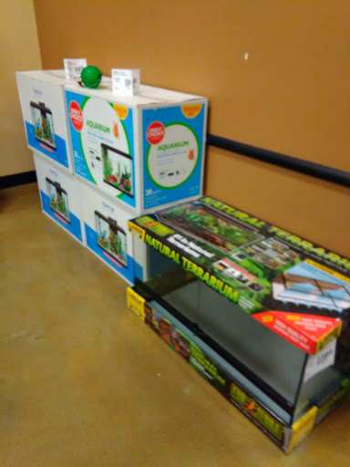 Pet Supply Store «PetSmart», reviews and photos, 122 Dunes Plaza, Michigan City, IN 46360, USA