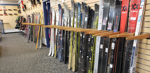 Outdoor Sports Store «Sun & Ski», reviews and photos, 6280 Seven Corners Center, Falls Church, VA 22044, USA