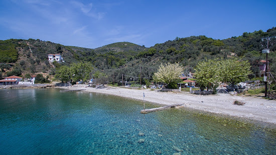 Paou beach