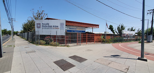 Escuela Pedro Ruiz Aldea