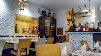 Atmosphère du Restaurant thaï My Pum Pui à Levallois-Perret - n°4