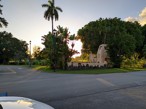 Golf Club «Miami Springs Golf & Country Club», reviews and photos, 650 Curtiss Pkwy, Miami Springs, FL 33166, USA