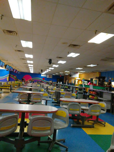 Bowling Alley «Classic Bowl», reviews and photos, 11707 Round Lake Blvd NW, Coon Rapids, MN 55433, USA