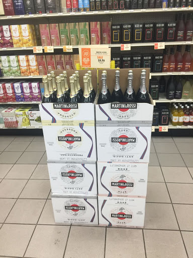 Wine Store «Top Ten Liquors», reviews and photos, 8617 E Point Douglas Rd S, Cottage Grove, MN 55016, USA