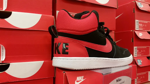 Shoe Store «Shoe Carnival», reviews and photos, 4615 Lafayette Rd, Indianapolis, IN 46254, USA