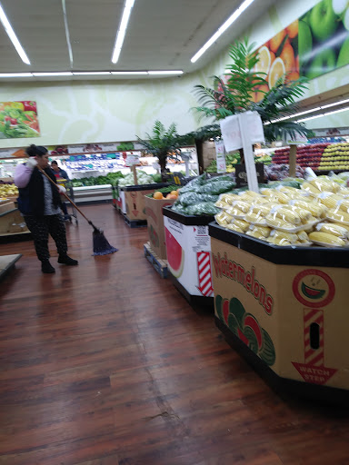 Grocery Store «Lake City International Farmers Market», reviews and photos, 5226 Jonesboro Rd, Morrow, GA 30260, USA