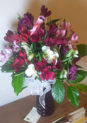 Florist «Flower Basket», reviews and photos, 7987 Pecue Ln STE A2, Baton Rouge, LA 70809, USA