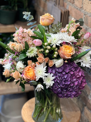 Florist «Thats Amore Florist Ltd», reviews and photos, 3454 N Southport Ave, Chicago, IL 60657, USA