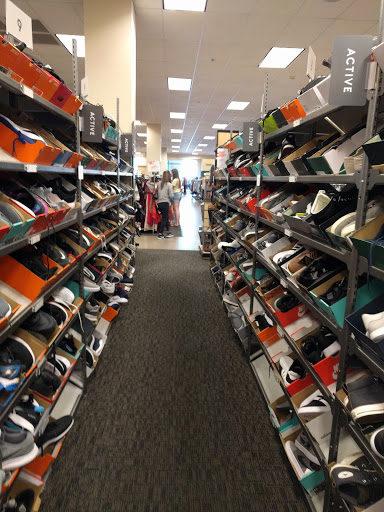 Department Store «Nordstrom Rack Stephanie Street Center», reviews and photos, 579 N Stephanie St, Henderson, NV 89014, USA