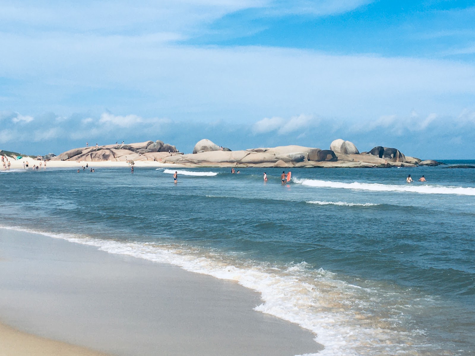 Foto de Praia Mole - lugar popular entre os apreciadores de relaxamento