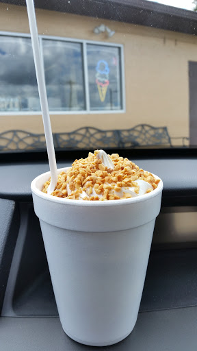Ice Cream Shop «Rodeo Whip», reviews and photos, 1250 S Woodland Blvd, DeLand, FL 32720, USA